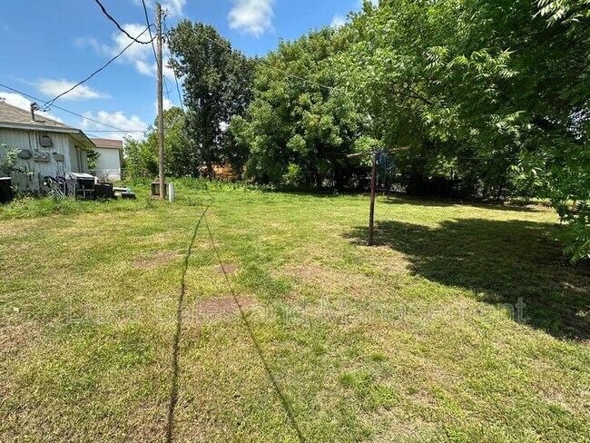 Building Photo - 14841 Tye Brumley St