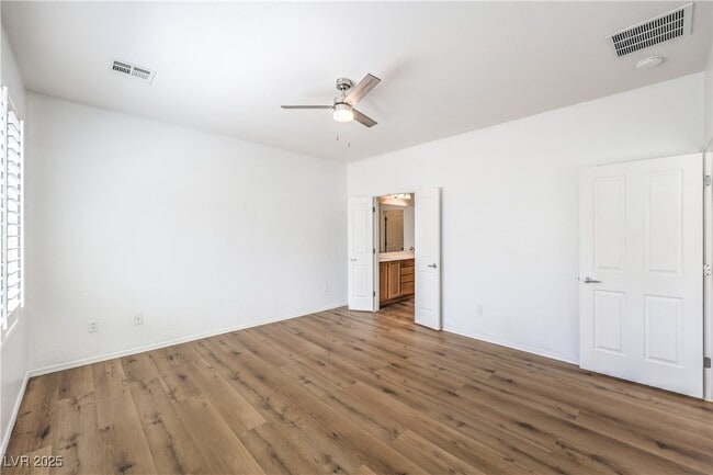 Building Photo - 2535 Jada Dr