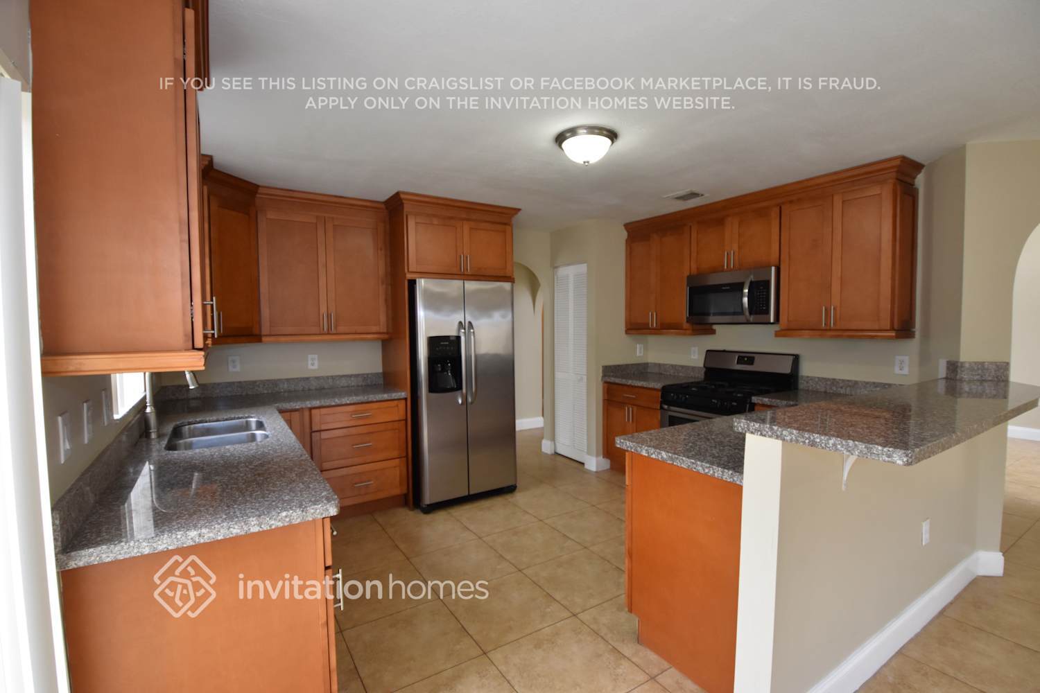Building Photo - 14671 SW 156th Ave