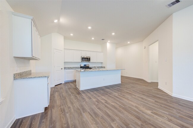 Building Photo - 3310 Driftwood Meadow Ln