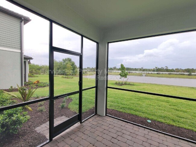 Building Photo - 6211 Baywood Ct