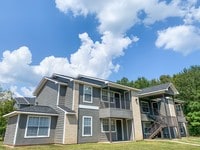 Building Photo - High Pointe Plaza