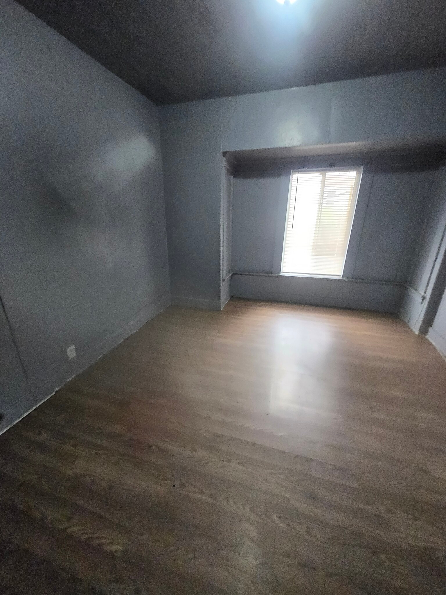 Building Photo - 703 N Fickett St