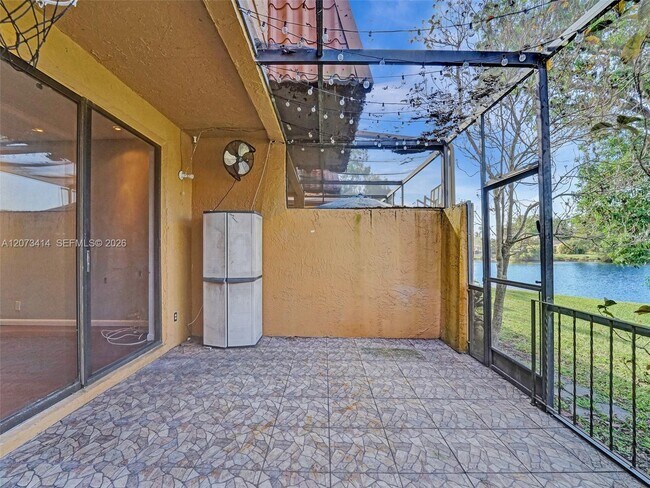 Building Photo - 9148 Lime Tree Ln