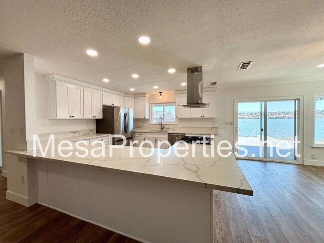 Building Photo - 13626 Sea Gull Dr