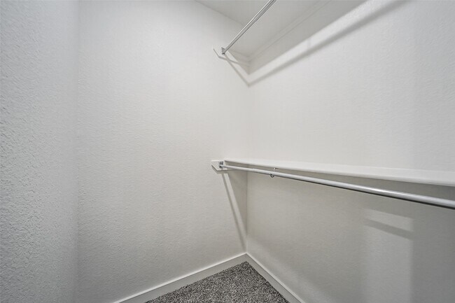 Building Photo - 12603 Telge Rd