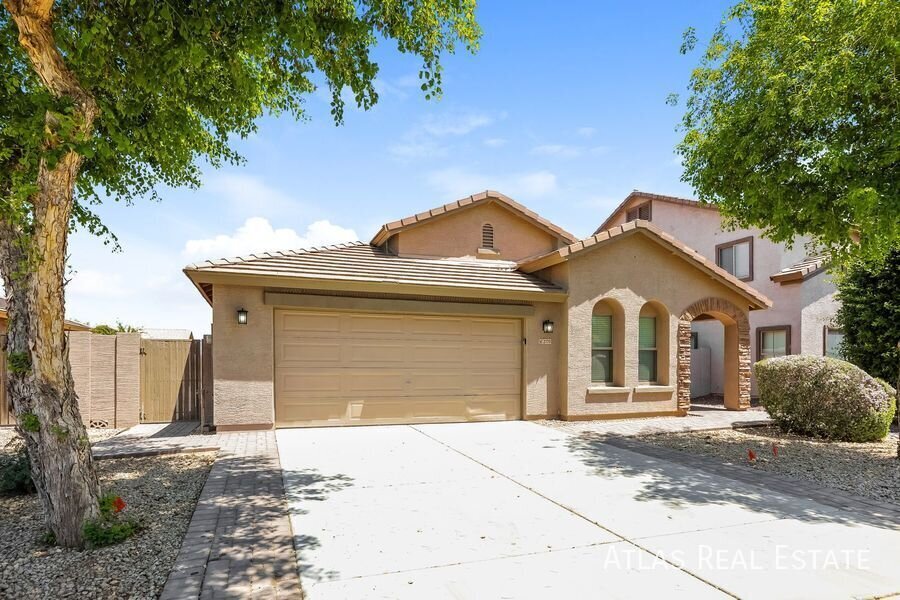 Building Photo - 2770 E Dust Devil Dr