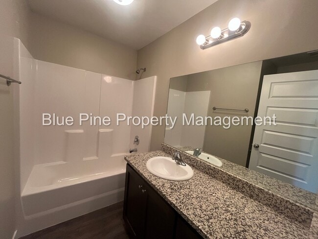 Building Photo - 2853 Murwood