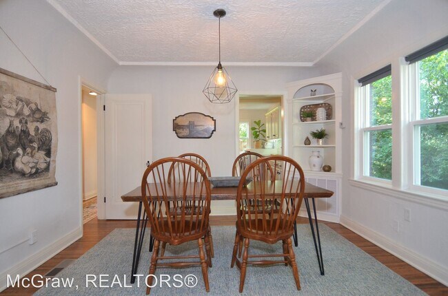 Building Photo - 4 br, 2 bath House - 1132 S. Braden Ave.