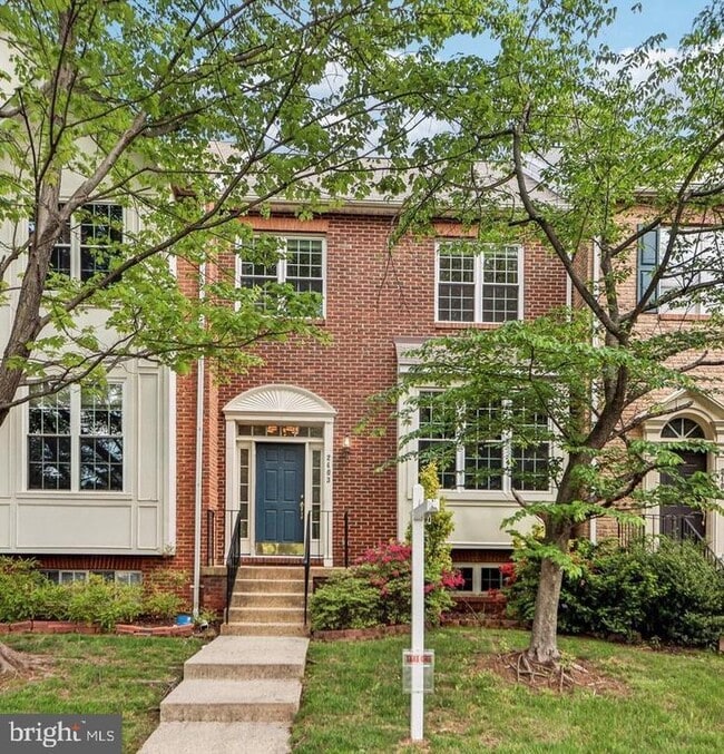 Primary Photo - 2403 Fieldcreek Dr