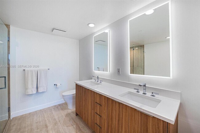 Building Photo - 50 Biscayne Blvd