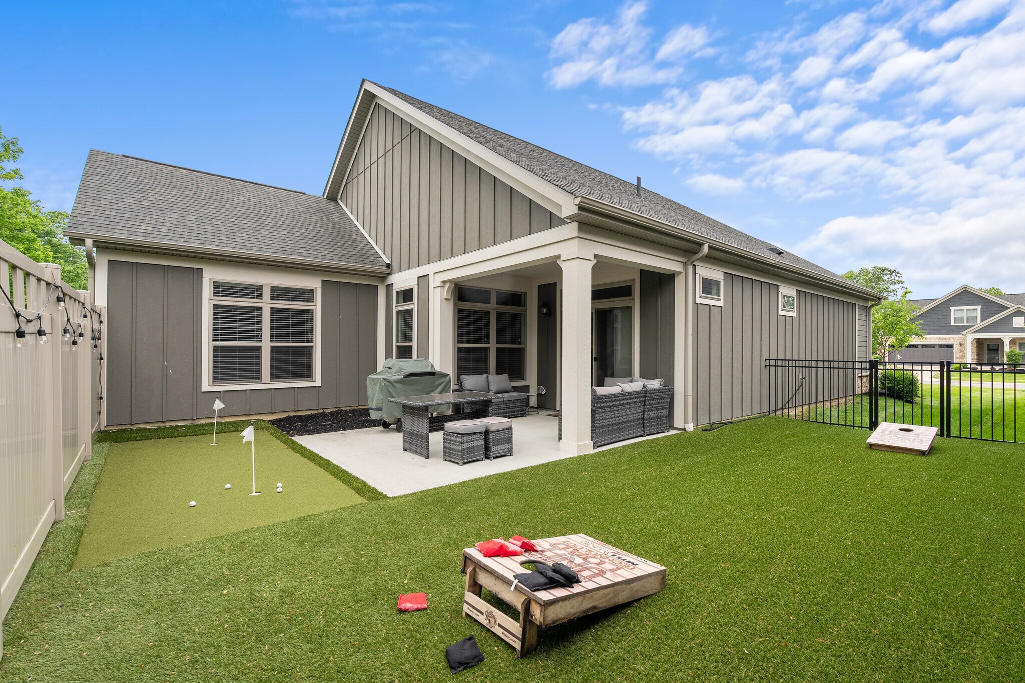 Building Photo - 243 Parkgate Ct