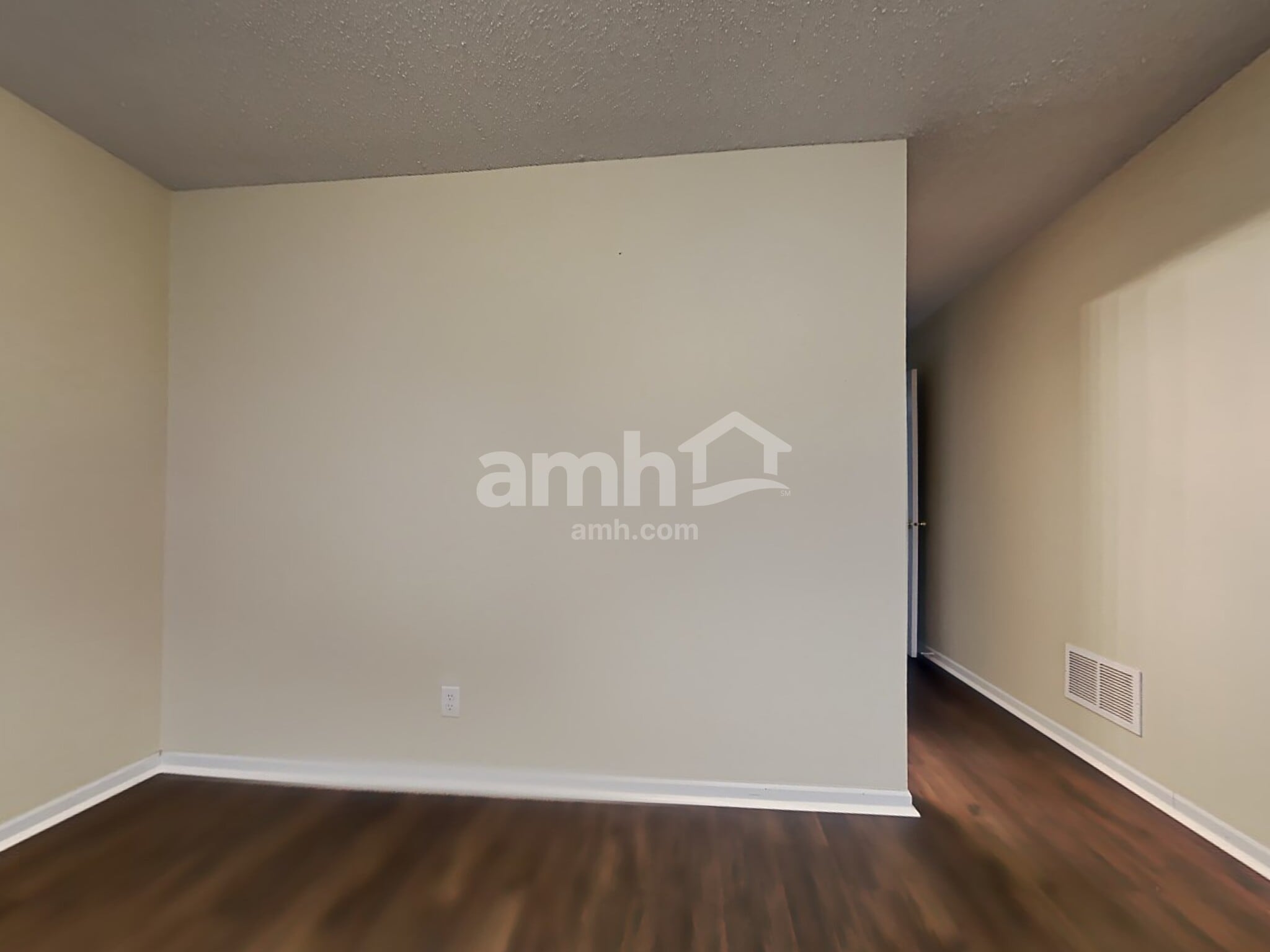 Building Photo - 10293 Clear Sky Dr