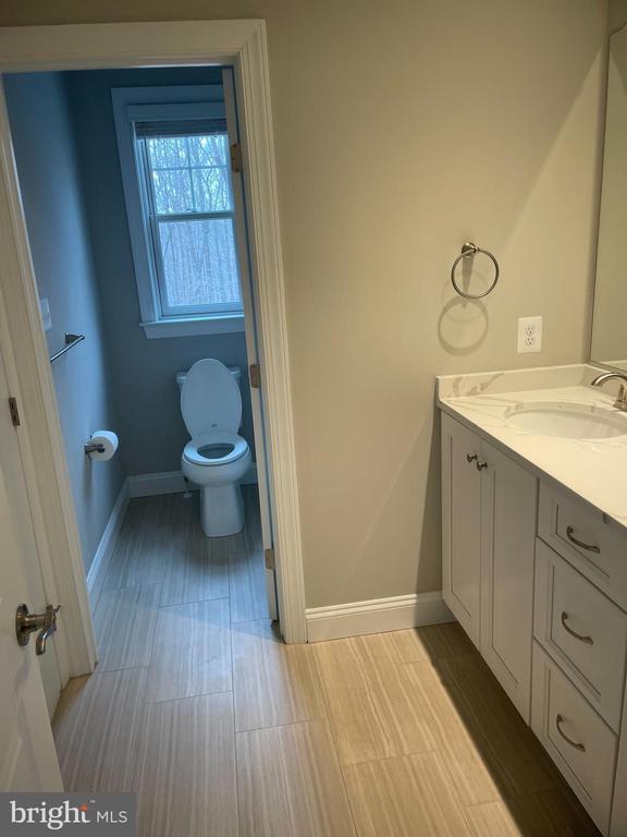 Building Photo - 1318 Ivy Hill Rd