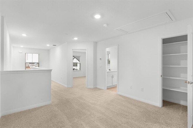 Building Photo - 2524 Ophelia Levi Ln