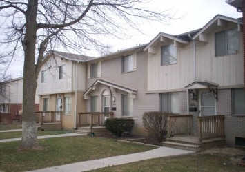 Building Photo - Vanderbilt Townhomes