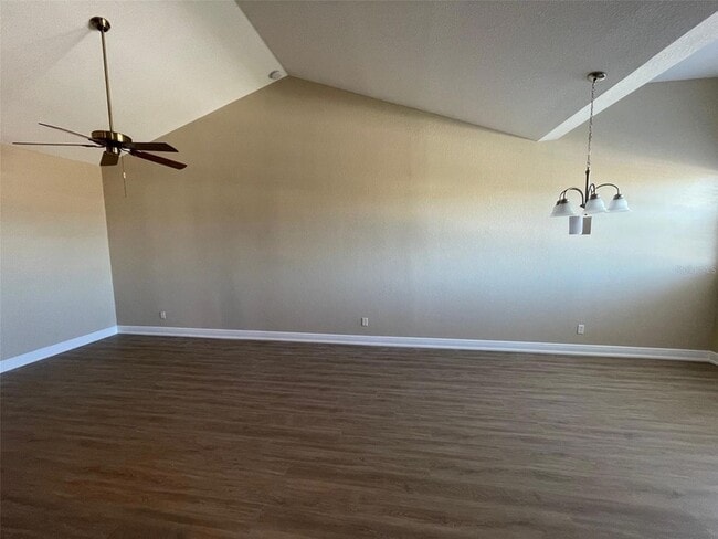 Building Photo - 10365 Pendleton Ave