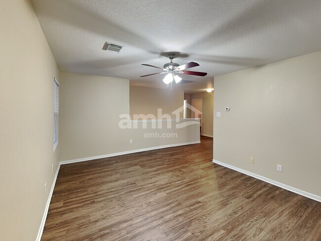 Building Photo - 4823 Dappled Grove Trl