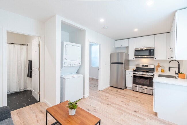 Building Photo - 355 St Bonaventure Ave