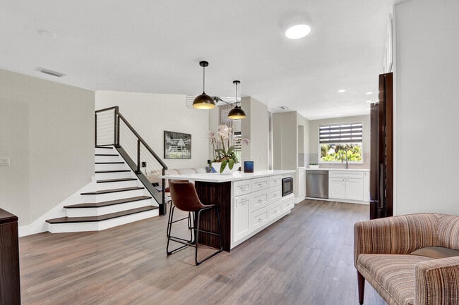 Building Photo - 1506 Mizzenmast Way