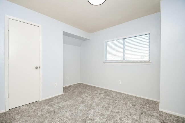 Building Photo - 6233 Lone Prairie Way