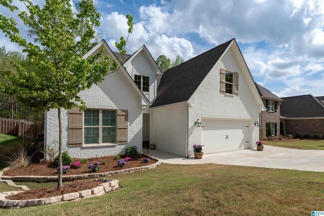Building Photo - 330330 Kinross Circle