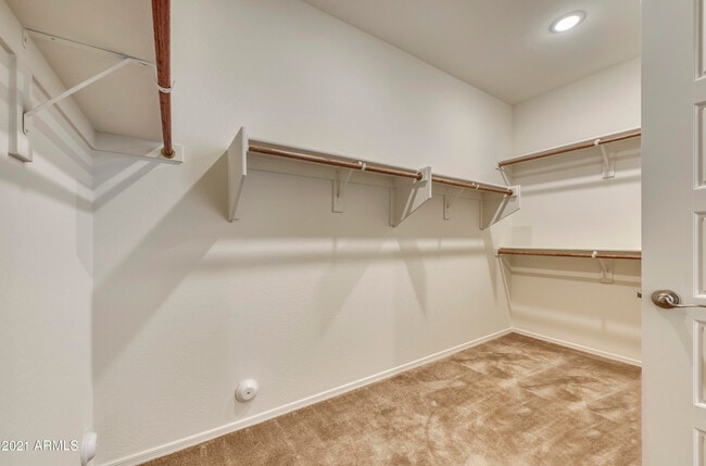 Building Photo - 8410 W Palmaire Ave