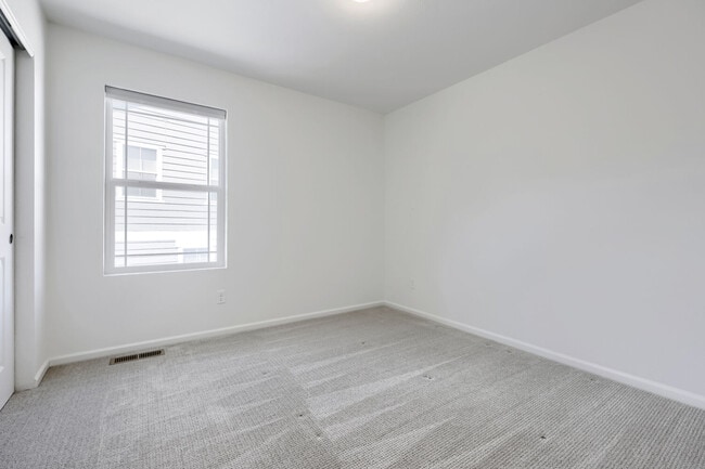Building Photo - 17214 W 94th Ave