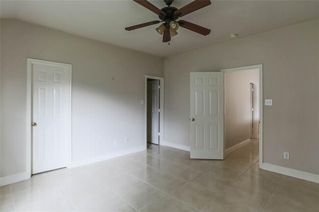 Building Photo - 21722 Oakbridge Park Ln