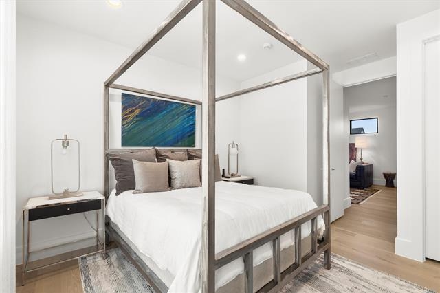 Building Photo - 3771 Almazan Dr