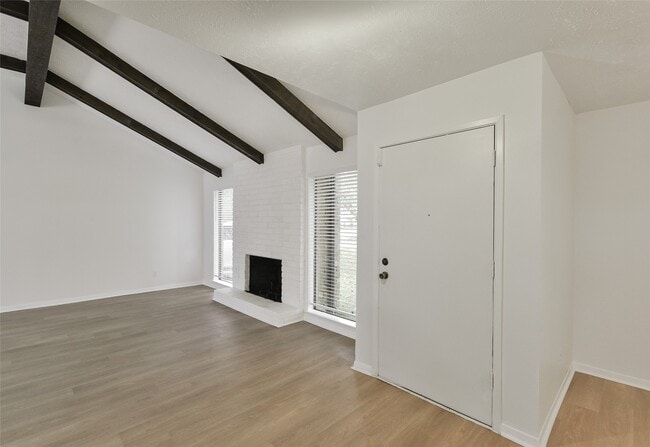 Building Photo - 3206 Cascade Creek Dr