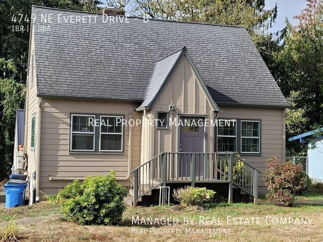 Building Photo - 4749 NE Everett Dr