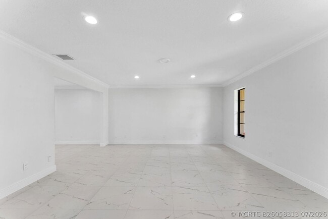 Building Photo - 2244 Quail S Rdg