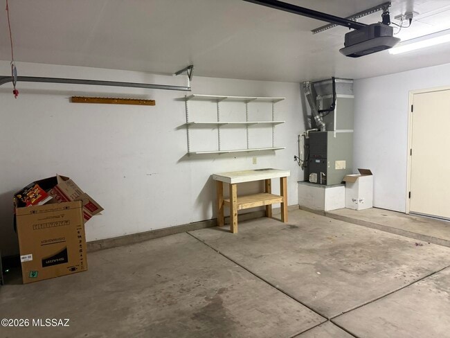 Building Photo - 3002 W Country Ranch Dr