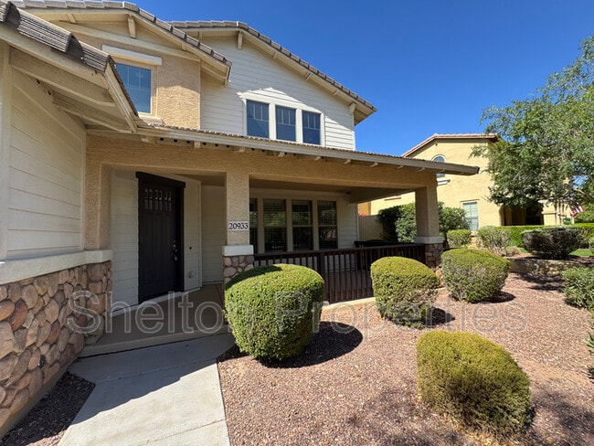 Building Photo - 20933 W Cora Vista