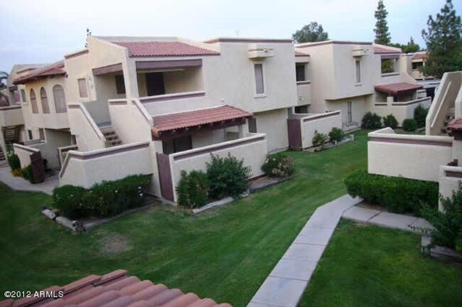 Building Photo - Spacious  1st floor condo in Questa Vida