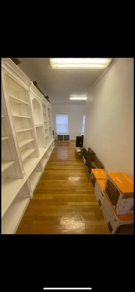 Building Photo - 30 Fayette St