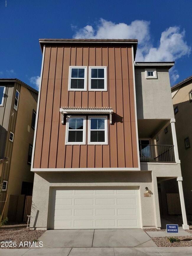 Building Photo - 744 W Flintlock Way