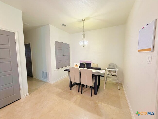 Building Photo - 211 Riptide Dr