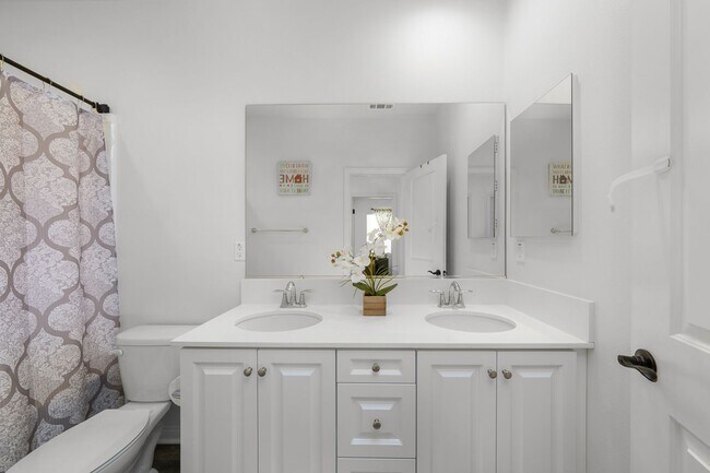 Building Photo - Chula Vista home for rent