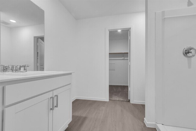 Building Photo - 26730 Willow Ln