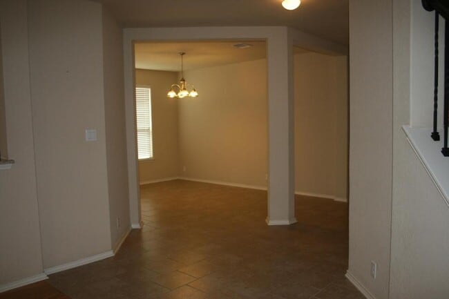 Building Photo - 27035 Oleander Chase