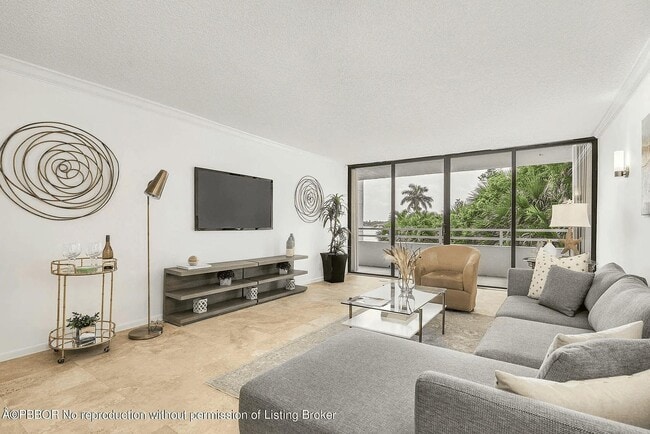 Building Photo - 3701 S Flagler Dr