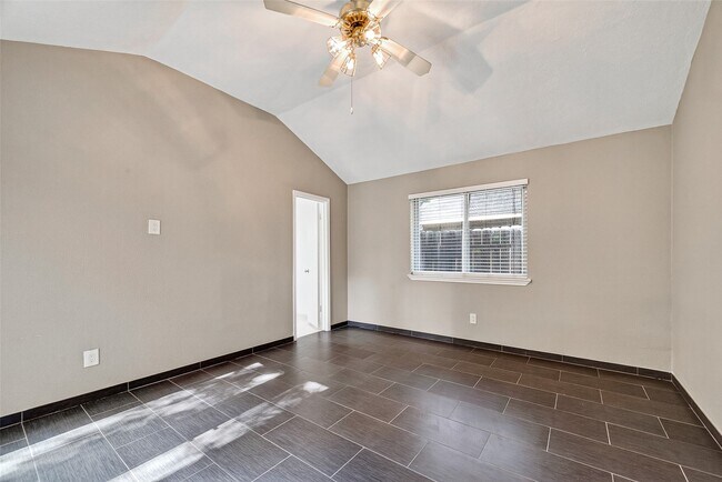 Building Photo - 10315 Goodrum Rd