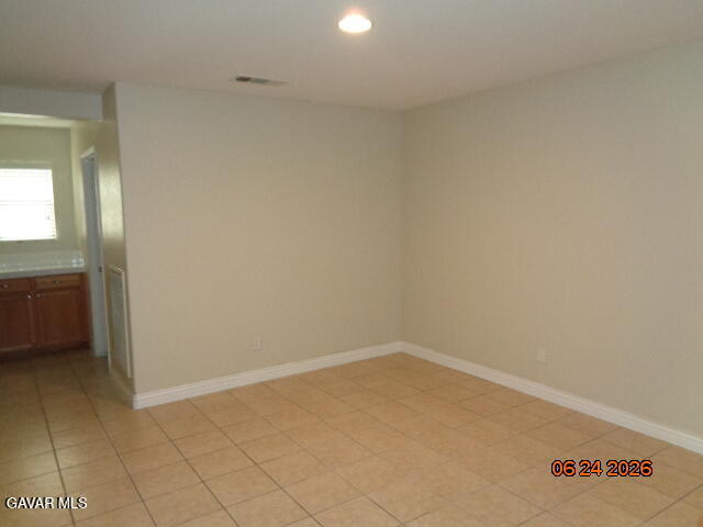 Building Photo - 2064 W Ave K-6