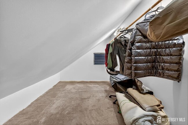 Building Photo - 58 Brotherhood St