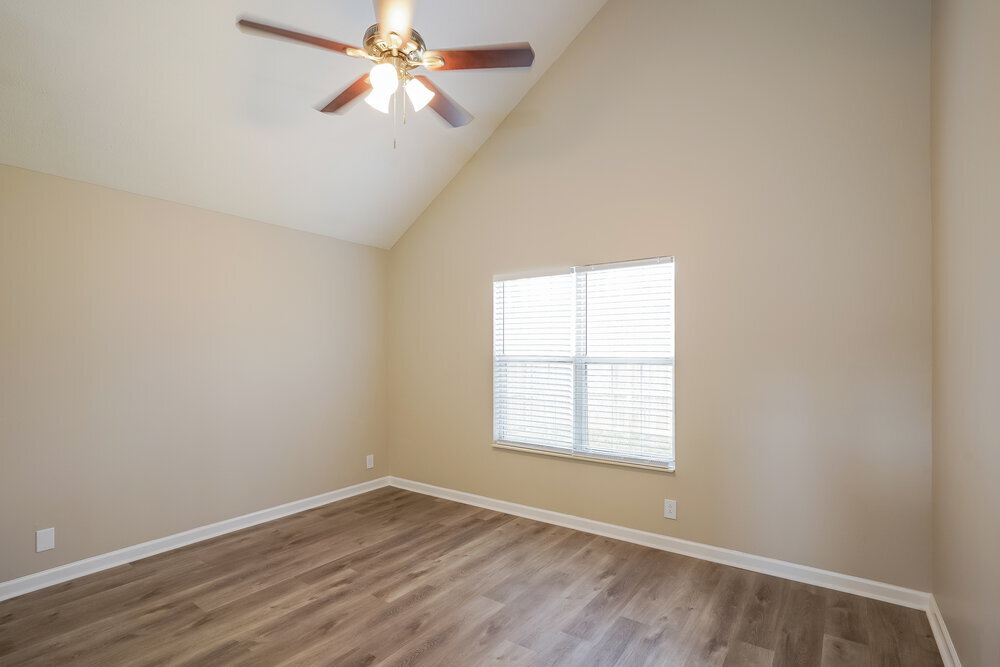 Building Photo - 1016 Mansker Dr