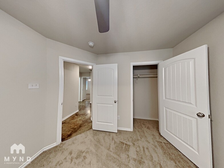 Building Photo - 7201 Mistletoe Trail