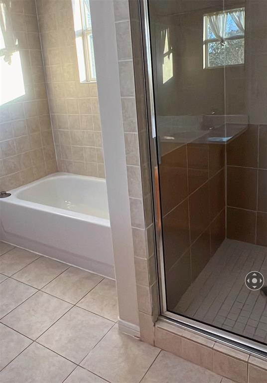 Building Photo - 12121 Dashwood Dr