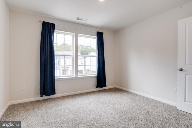 Building Photo - 148 Correri St